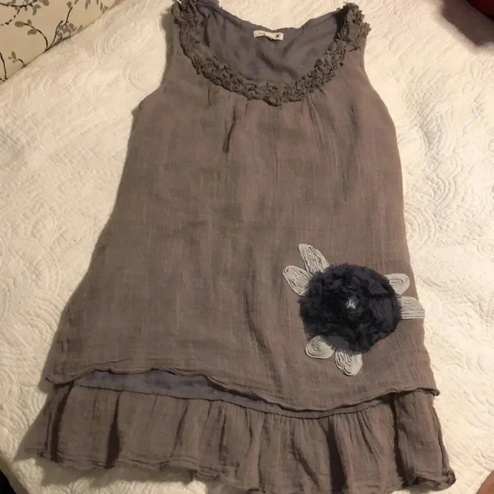 Cute top from Mine size large Free with bundle of 2+
